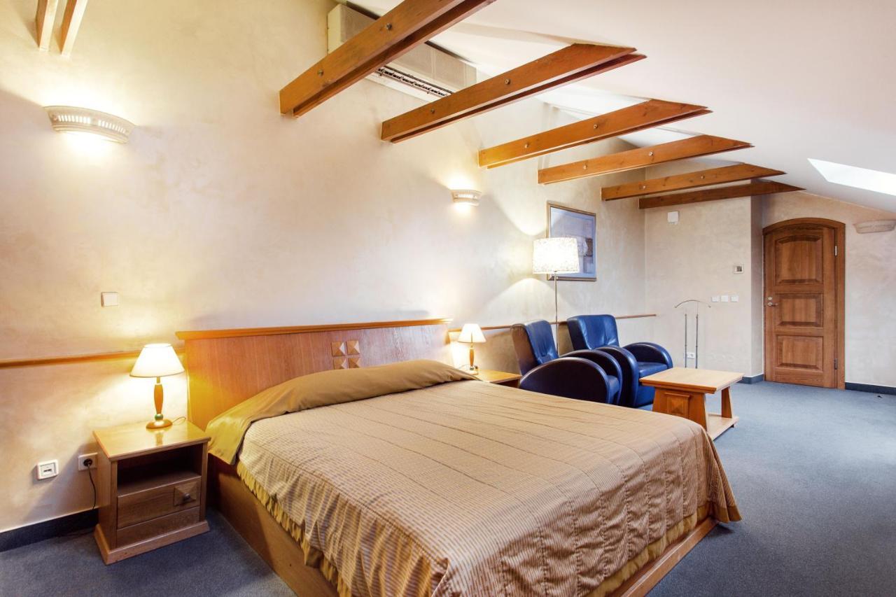 Atrium Suites Vilnius Ngoại thất bức ảnh