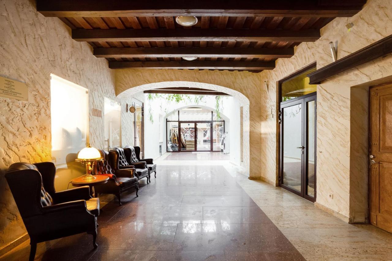 Atrium Suites Vilnius Ngoại thất bức ảnh